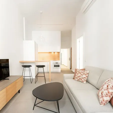 Apartment Callao By Ires Lar