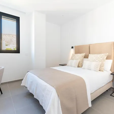 Apartment Callao By Ires Lar