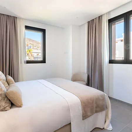 Apartment Callao By Ires Lar *